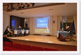 9-Banchi-Scuola-6.12.14--01 * 3696 x 2448 * (711KB)