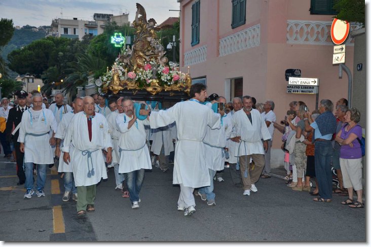 Foto successiva