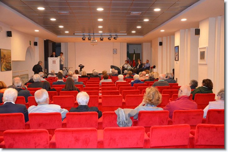 Foto successiva